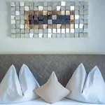 Hotell Kolmhof 4*