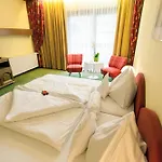 Kolmhof Hotell 4*