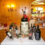 Hotell Kolmhof 4*