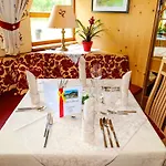 Hotell Kolmhof 4*
