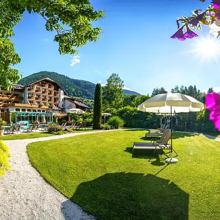 Hotell Kolmhof 4*