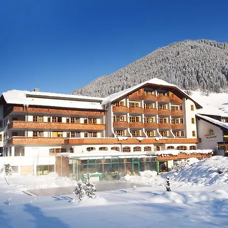 Hotell Kolmhof 4*