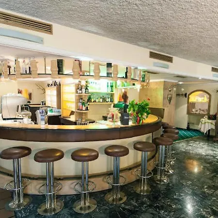 科尔姆霍夫酒店 4*